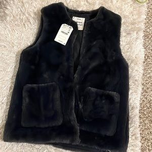 Zara kids best (size 13/14), never been worn with tags.